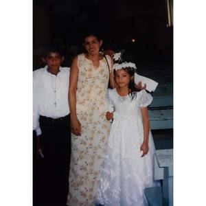 Meet your Posher, Estefania